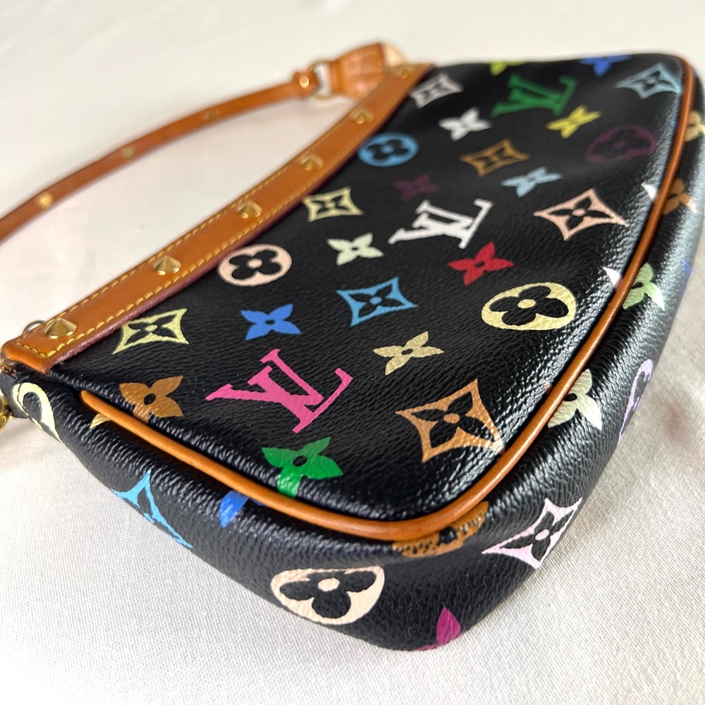 Louis Vuitton Monogram Multicolor Pochette Accessories Black. - Picture 6 of 16